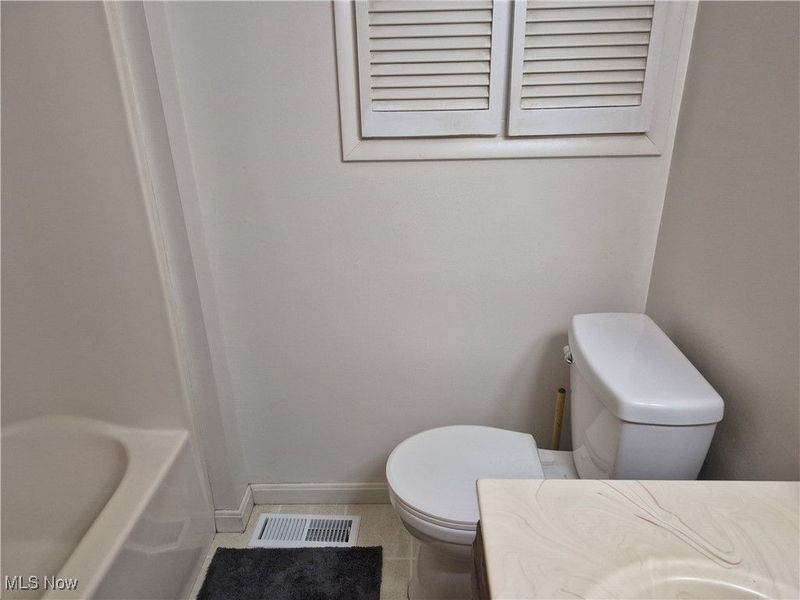 27604 Royalton Road, Columbia Station, OH 44028 Photo 17