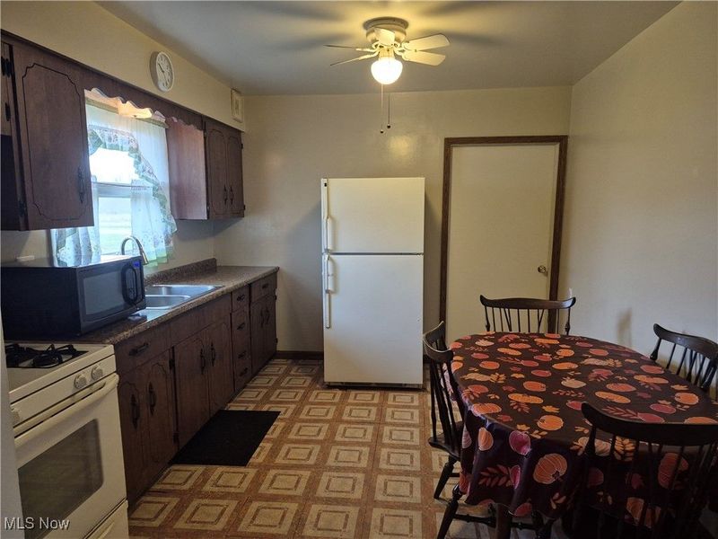 27604 Royalton Road, Columbia Station, OH 44028 Photo 8