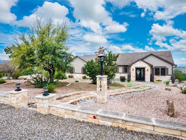 504 Cedar Mountain DR, Marble Falls, TX 78654