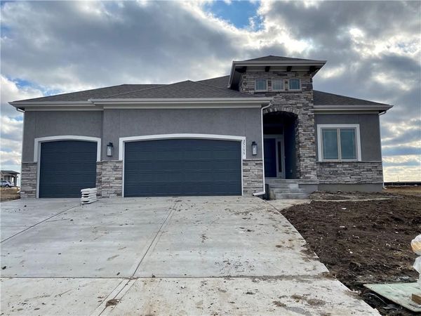 11192 S Violet Street, Olathe, KS 66061