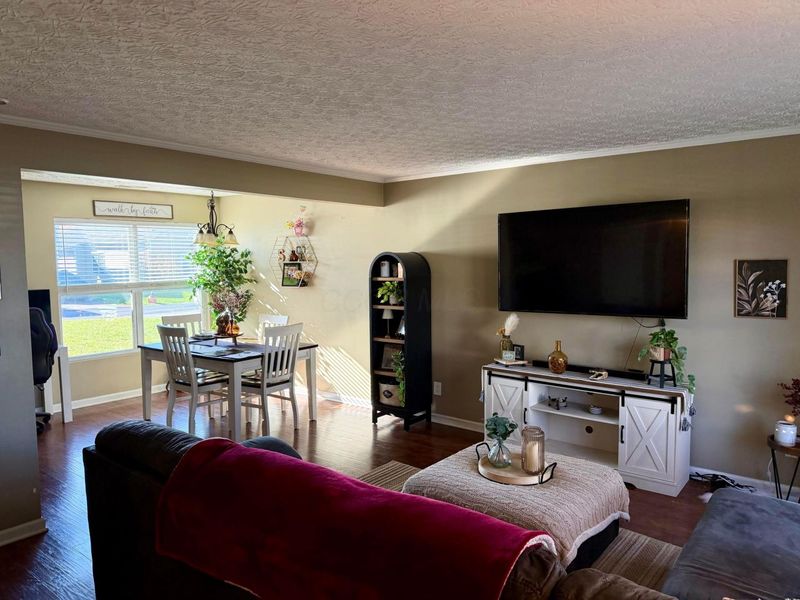 6173 Streaming Avenue, Unit 192, Galloway, OH 43119 Photo 2