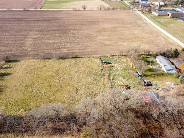 22105 Anthony Road, Marengo, IL 60152