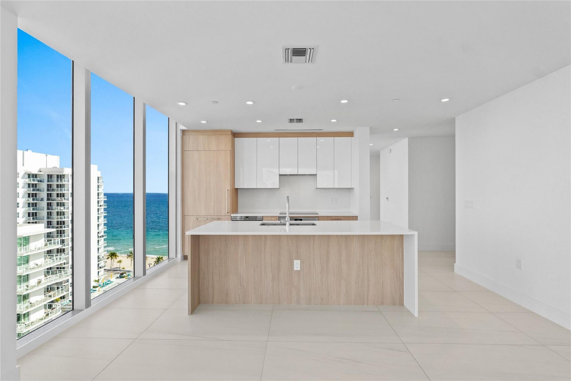 151 N Seabreeze Boulevard, Unit 1103-E, Fort Lauderdale, FL 33304 Photo