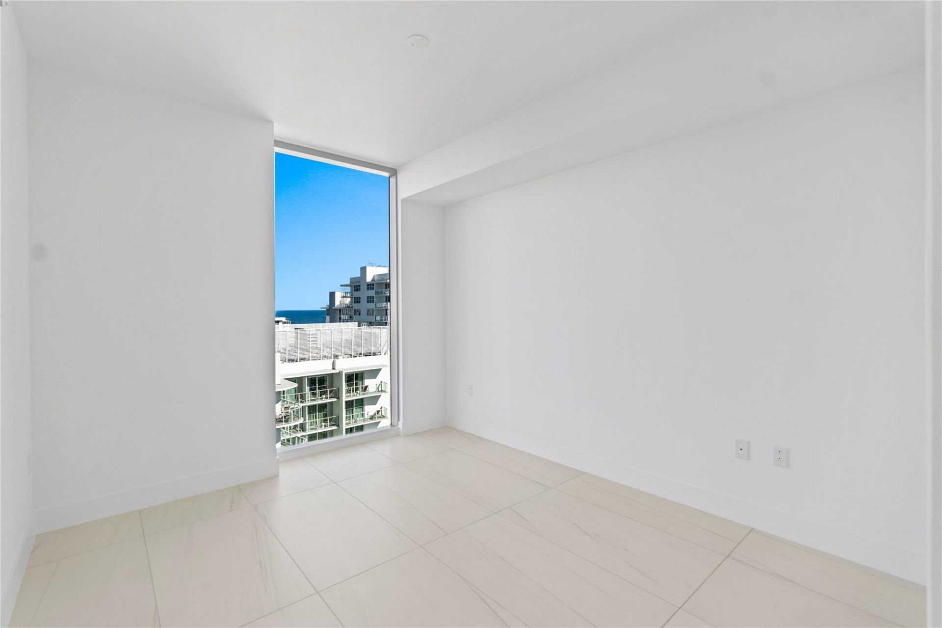 151 N Seabreeze Boulevard, Unit 1103-E, Fort Lauderdale, FL 33304 Photo