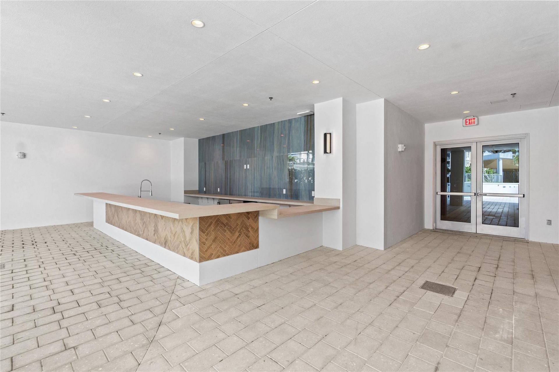 151 N Seabreeze Boulevard, Unit 1103-E, Fort Lauderdale, FL 33304 Photo