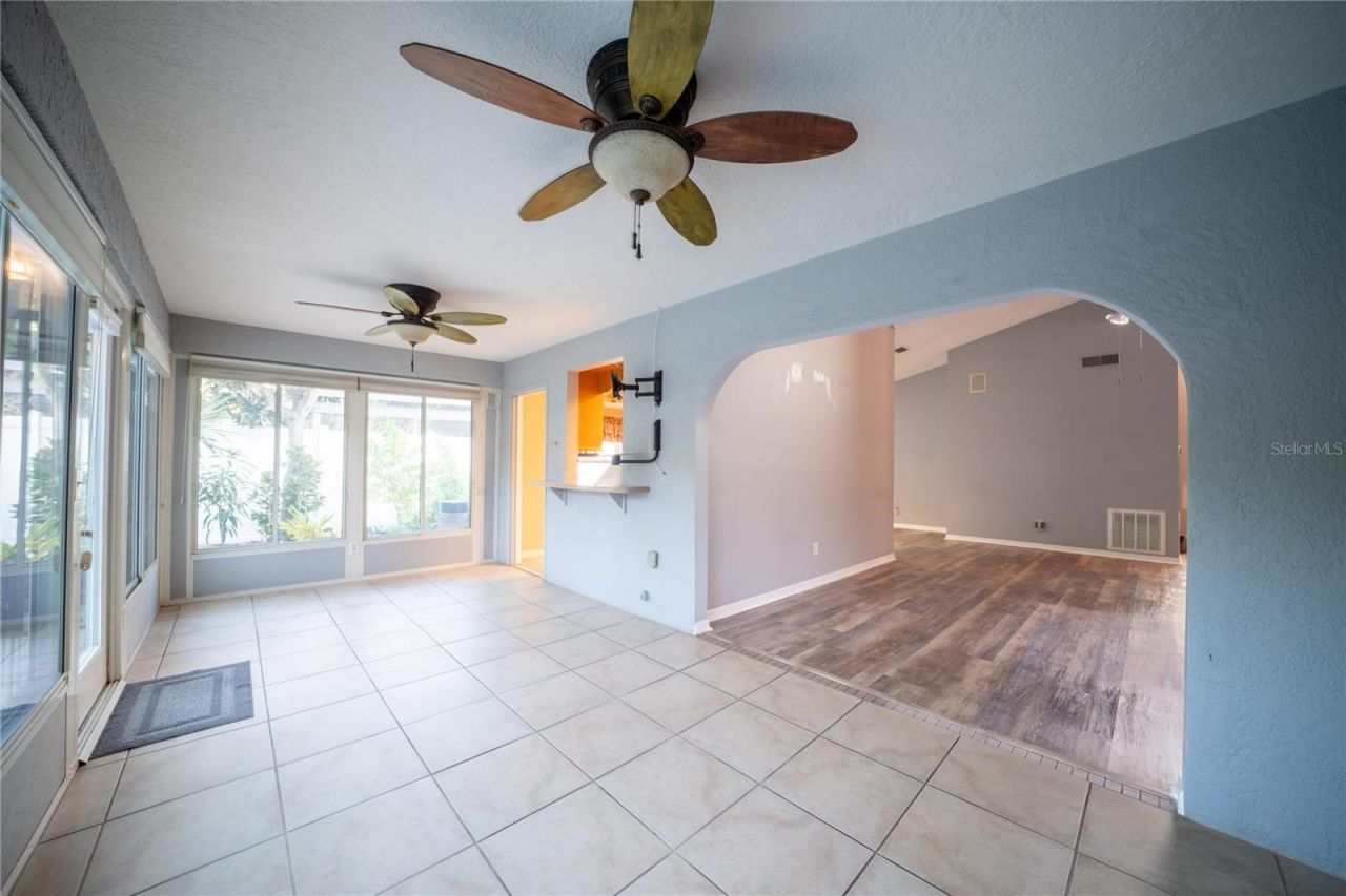 2913 Longbrooke Way, Clearwater, FL 33760 Photo