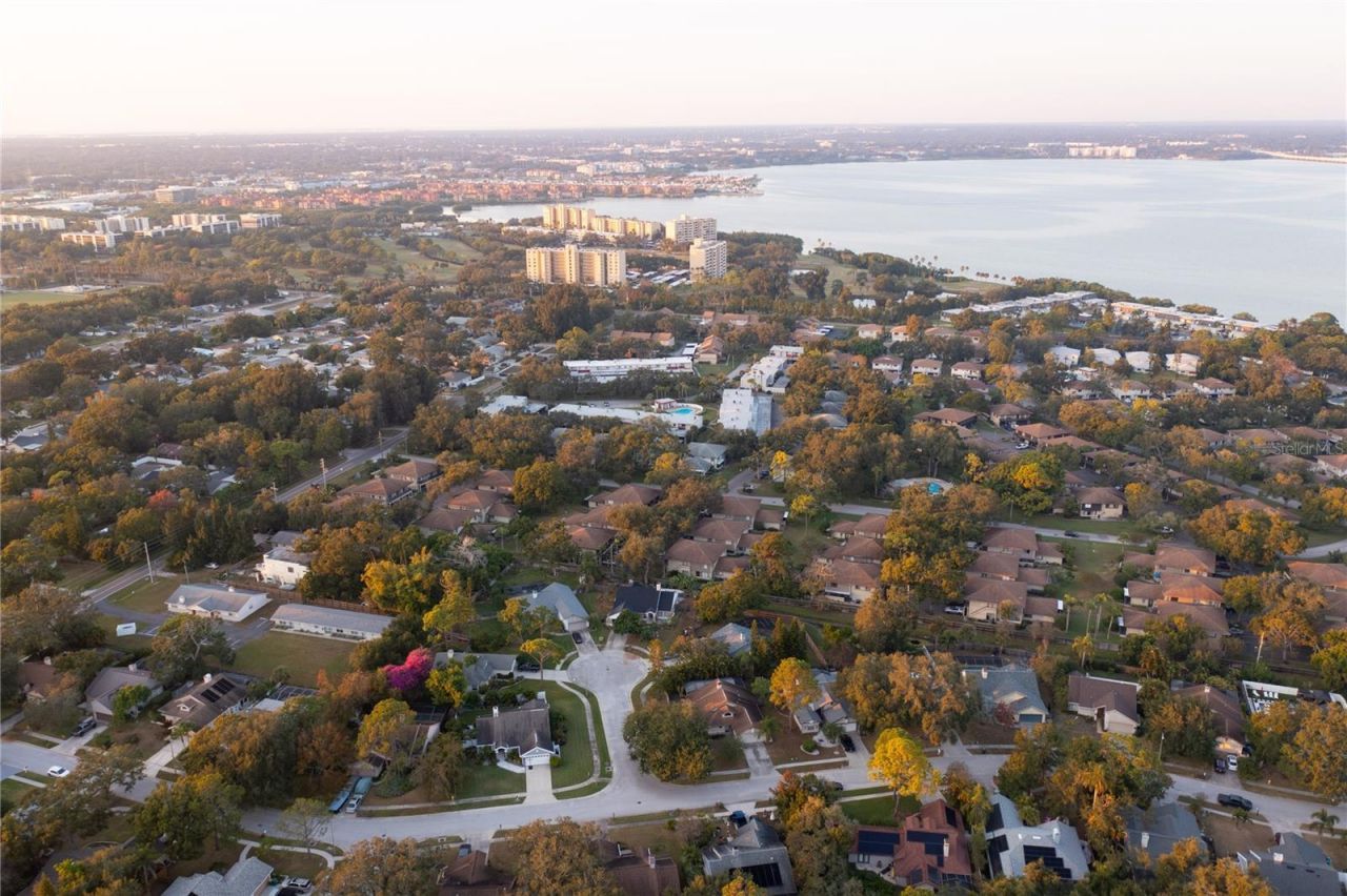 2913 Longbrooke Way, Clearwater, FL 33760 Photo