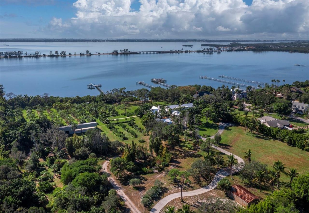 8413 9th Avenue Nw, Bradenton, FL 34209 Photo