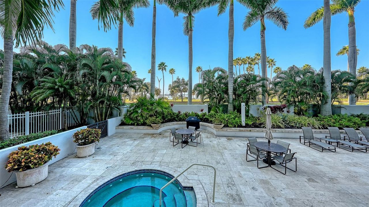 500 S Palm Avenue, Unit 31, Sarasota, FL 34236 Photo