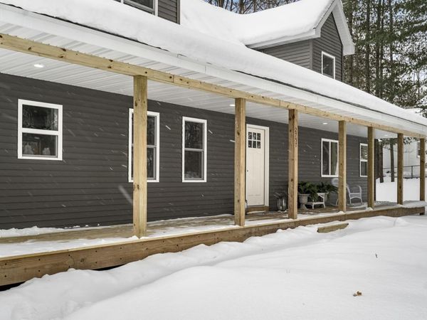 2757 Fashion Avenue, Interlochen, MI 49643