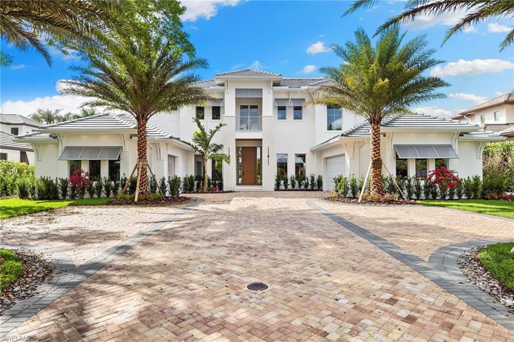 1985 Crayton Rd, Naples, FL 34102 Photo