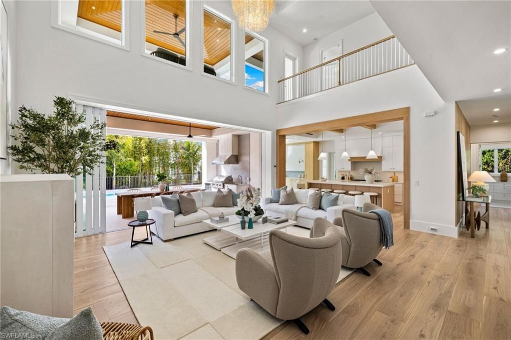 1985 Crayton Rd, Naples, FL 34102 Photo