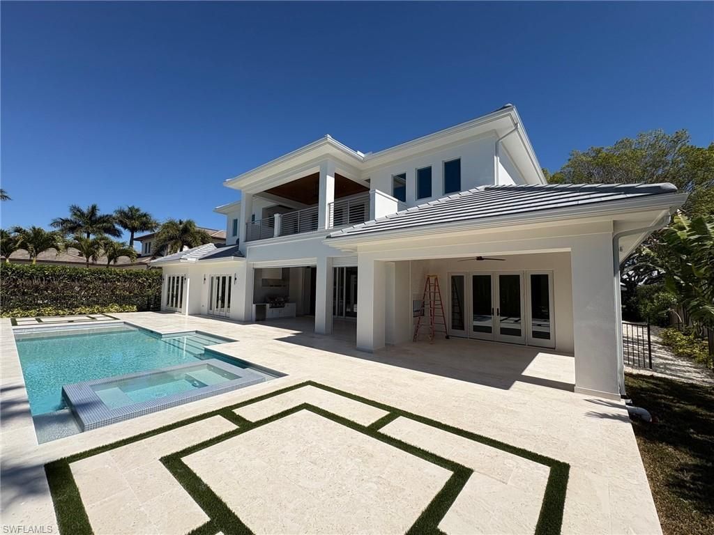 1985 Crayton Rd, Naples, FL 34102 Photo