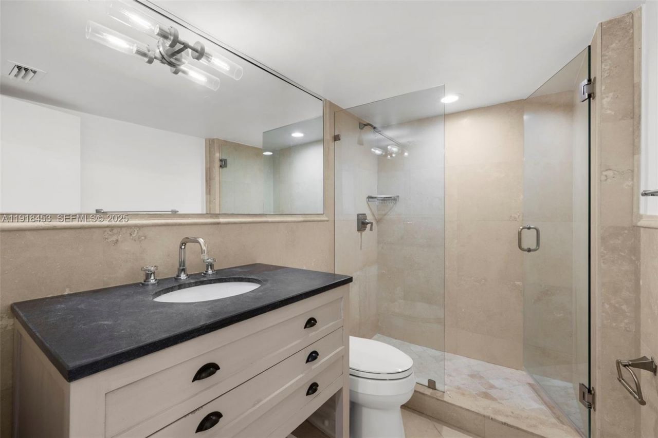 605 Ocean Dr, Unit 2L, Key Biscayne, FL 33149 Photo