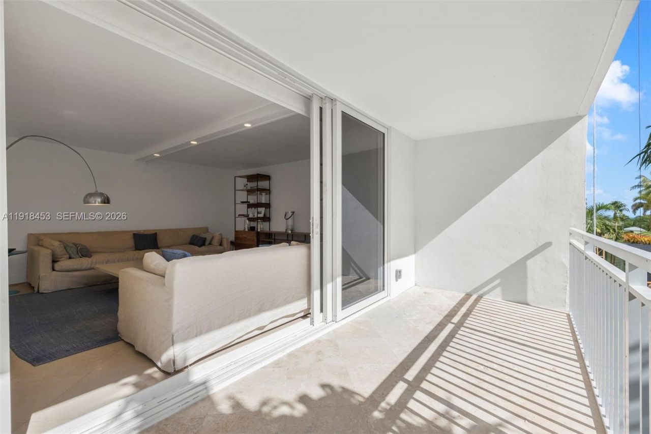 605 Ocean Dr, Unit 2L, Key Biscayne, FL 33149 Photo