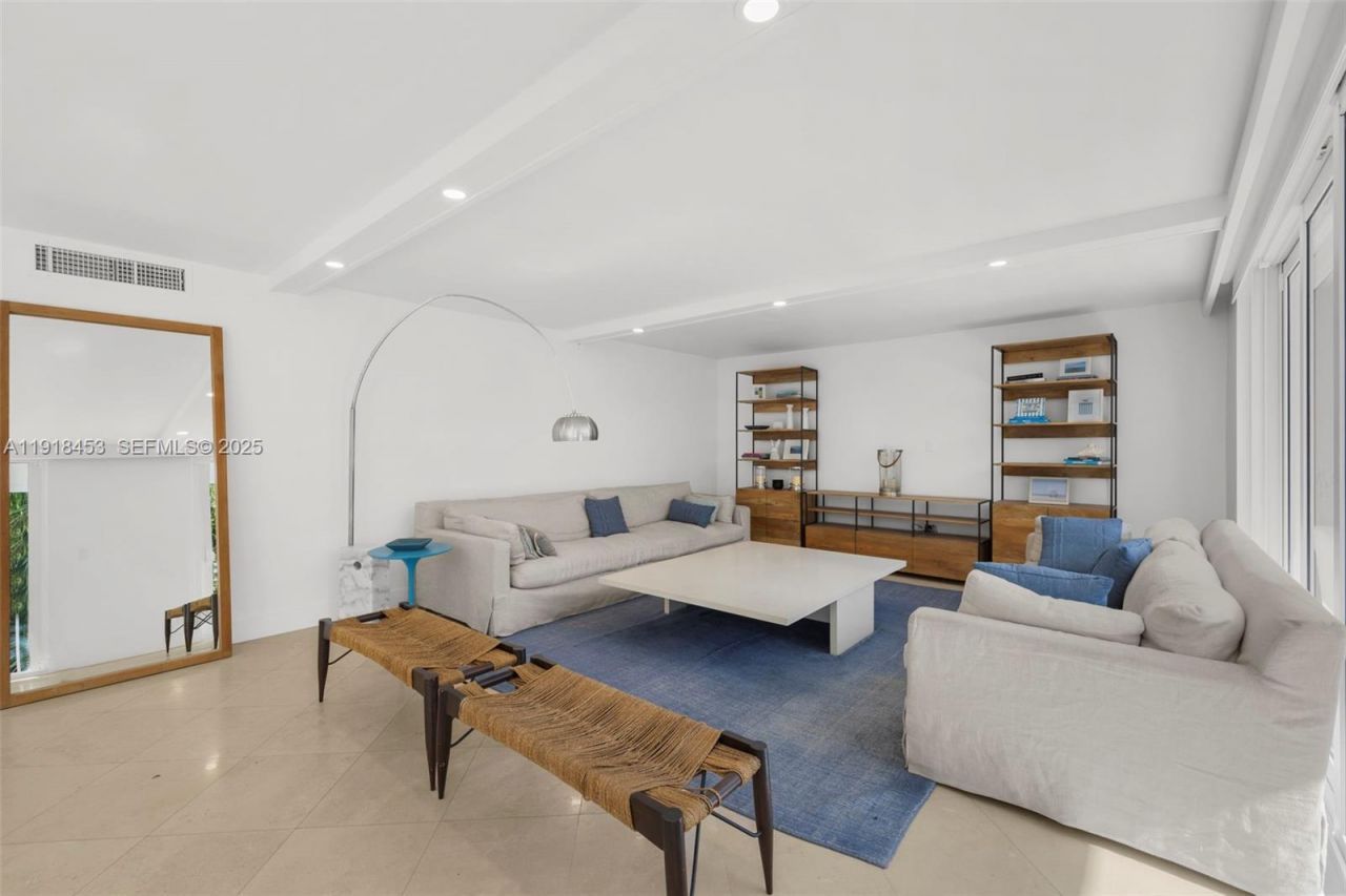 605 Ocean Dr, Unit 2L, Key Biscayne, FL 33149 Photo