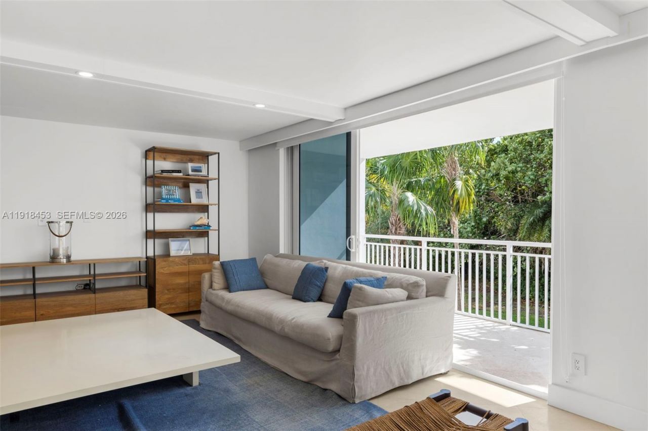 605 Ocean Dr, Unit 2L, Key Biscayne, FL 33149 Photo