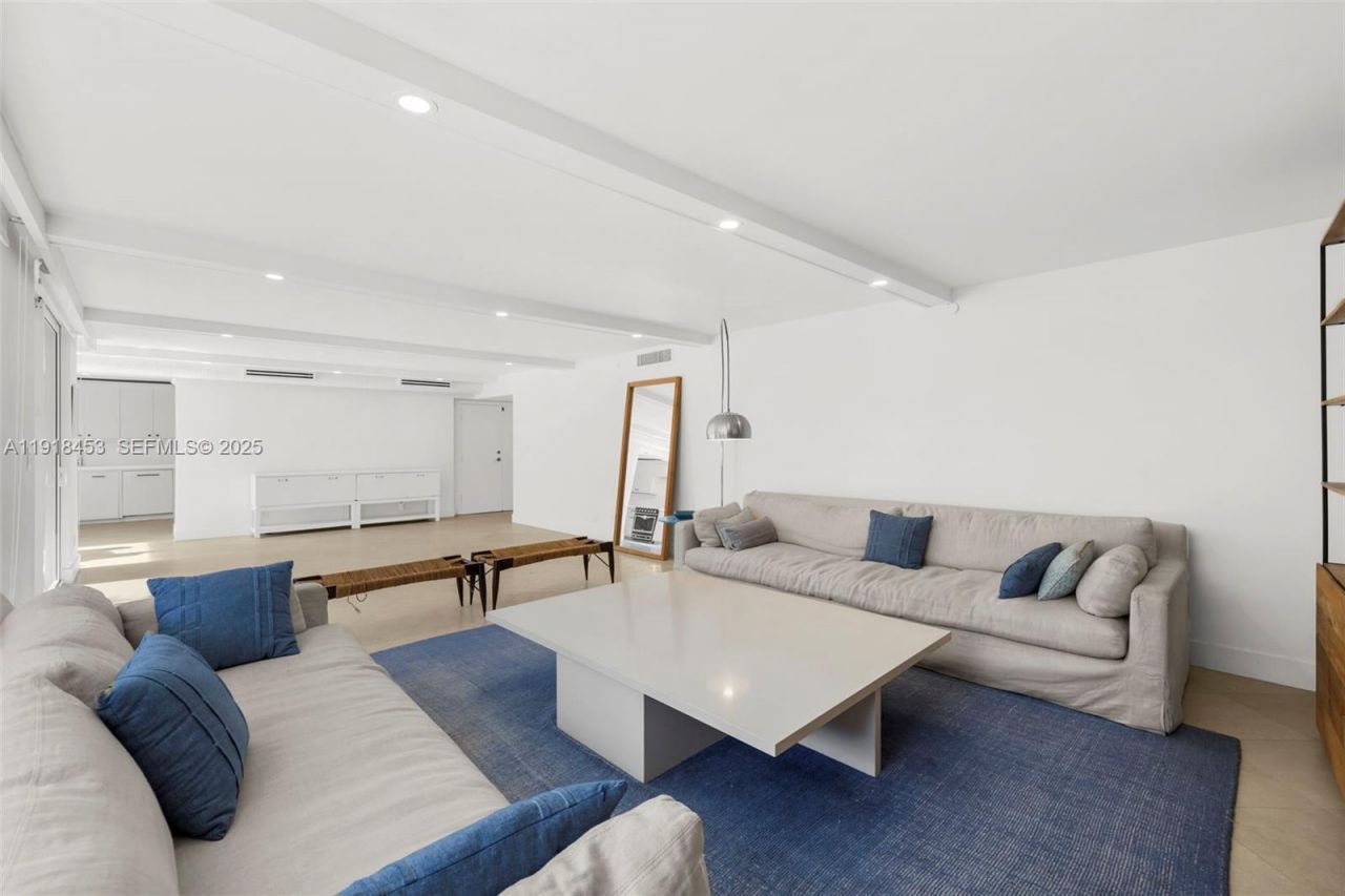 605 Ocean Dr, Unit 2L, Key Biscayne, FL 33149 Photo