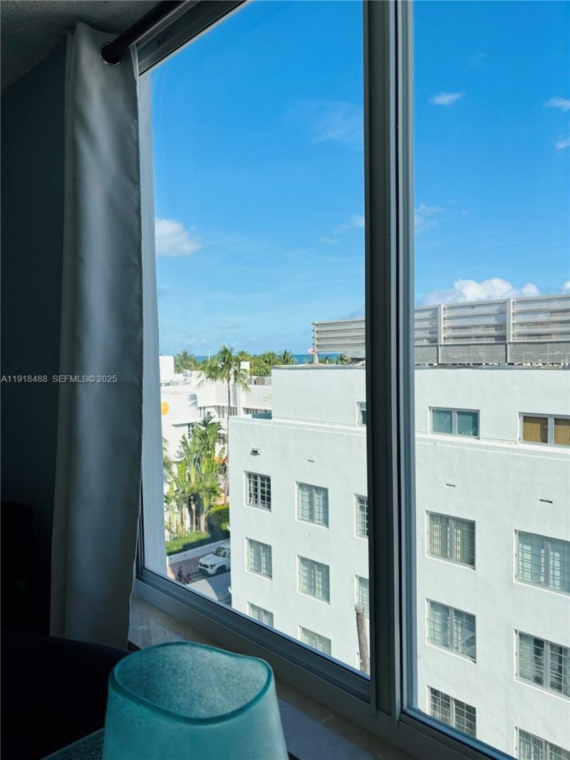 1255 Collins Ave, Unit 608, Miami Beach, FL 33139 Photo