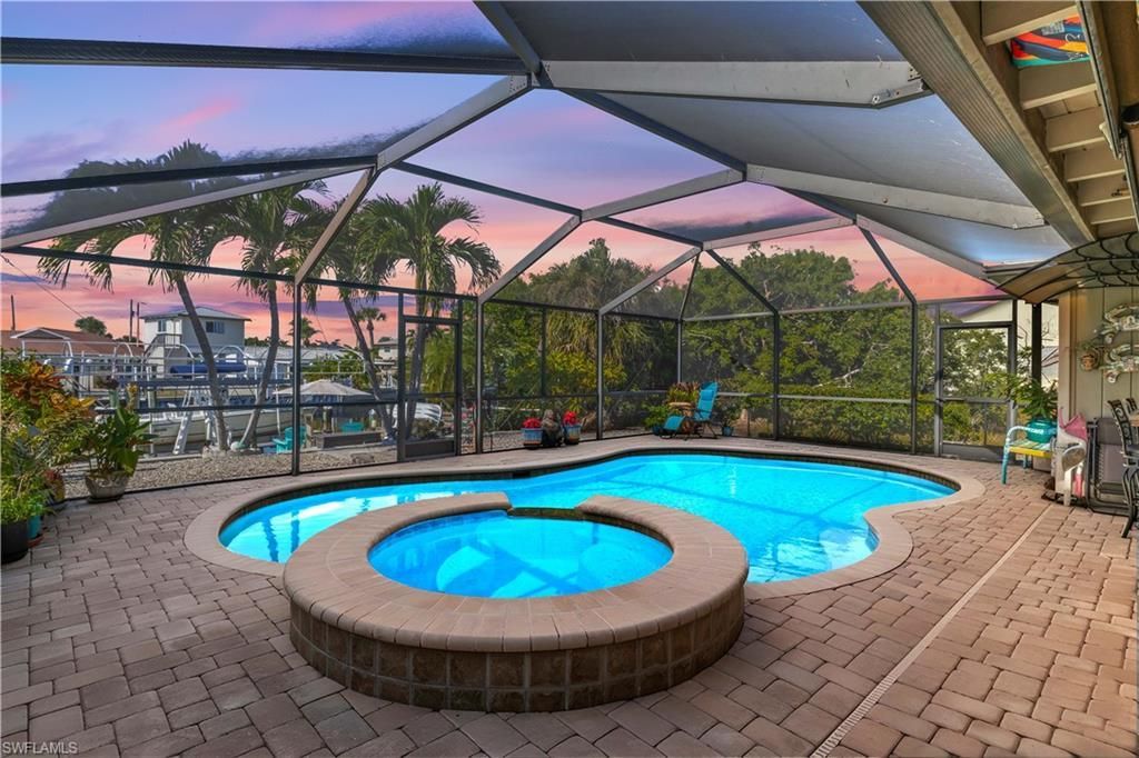 3399 Stabile Rd, Saint James City, FL 33956 Photo