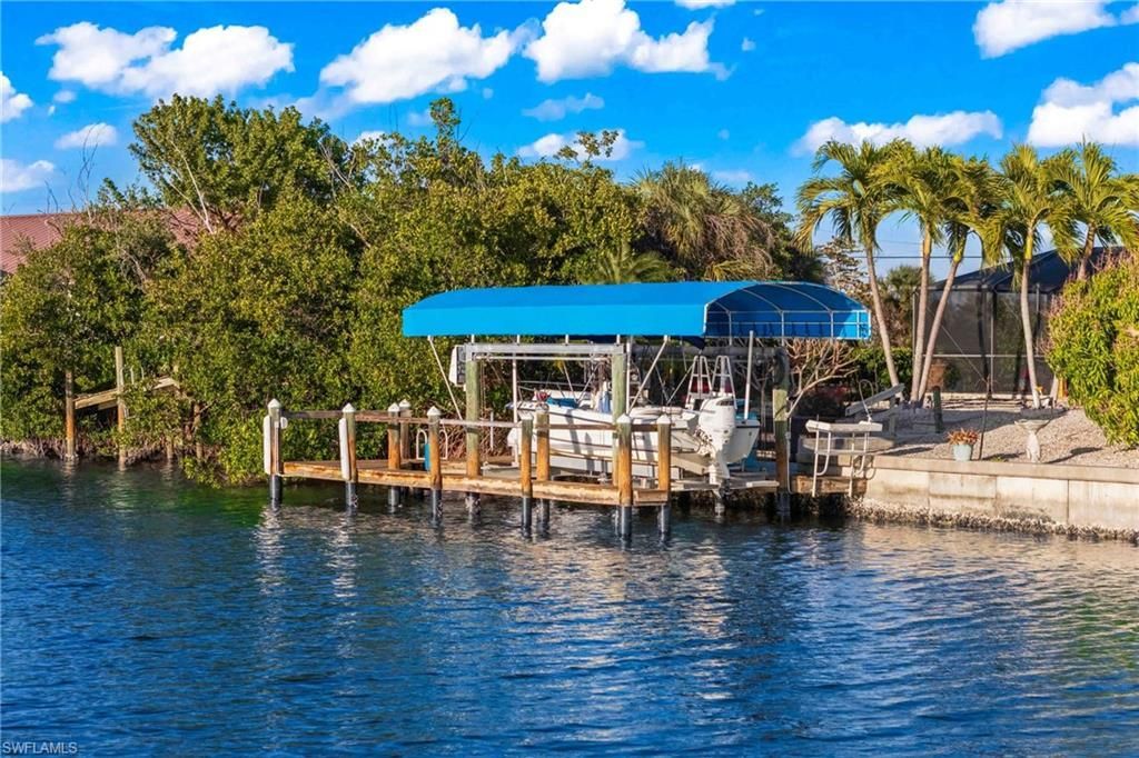 3399 Stabile Rd, Saint James City, FL 33956 Photo