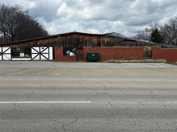 7601 E 76th Street North , Owasso, OK 74055