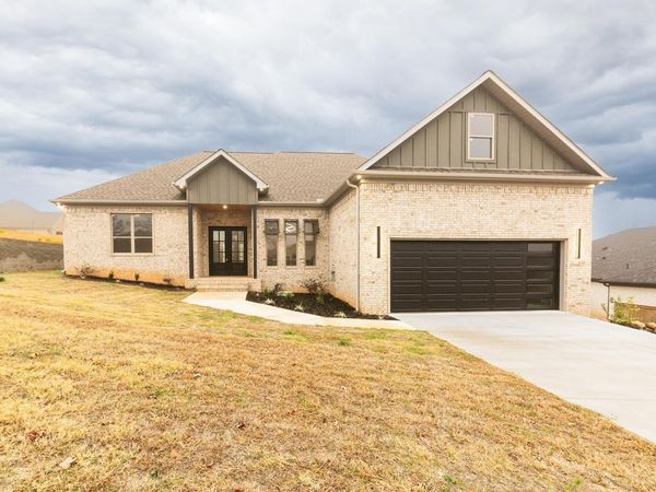 1570 Marquee Circle, Cabot, AR 72023