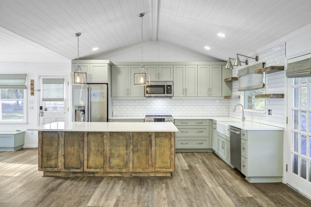 201 Welles Lane Photo 16