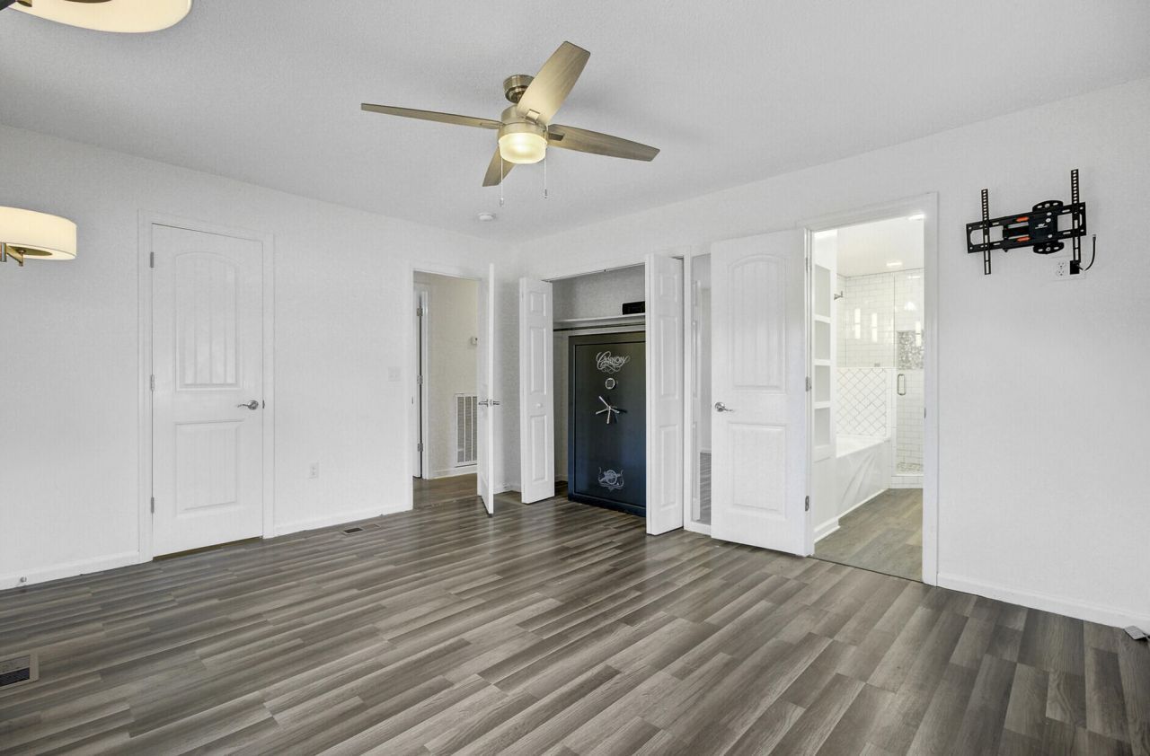 201 Welles Lane Photo 29