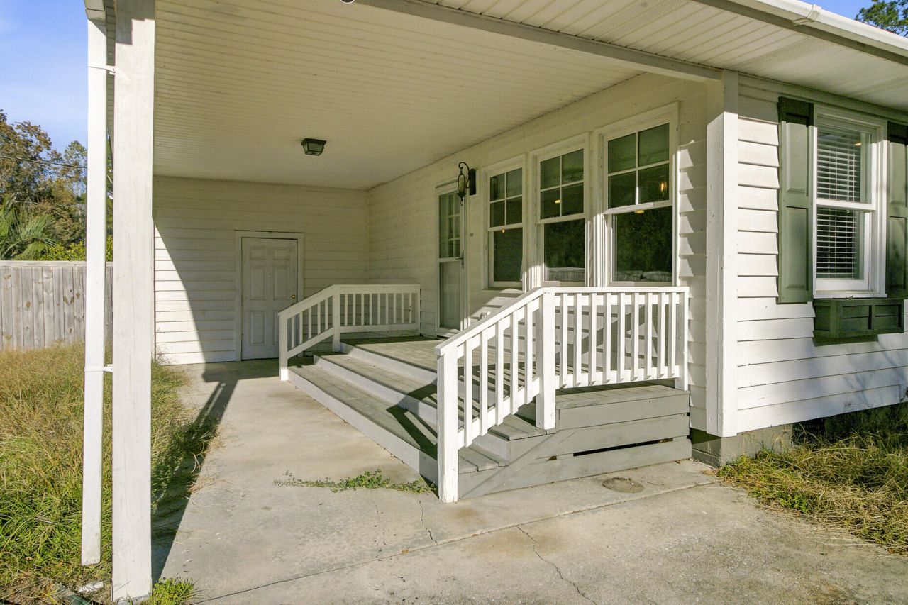 201 Welles Lane Photo 5