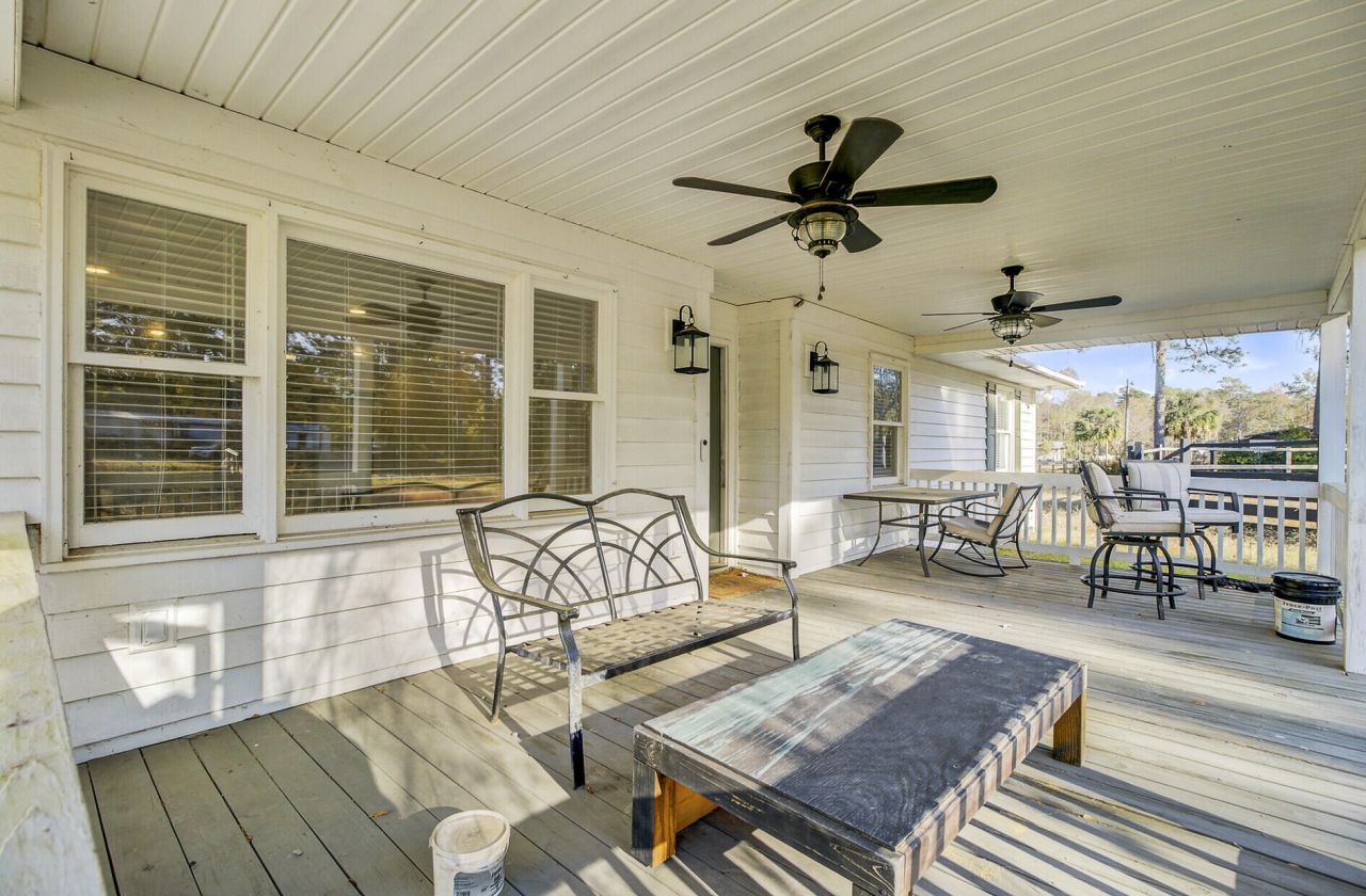 201 Welles Lane Photo 6