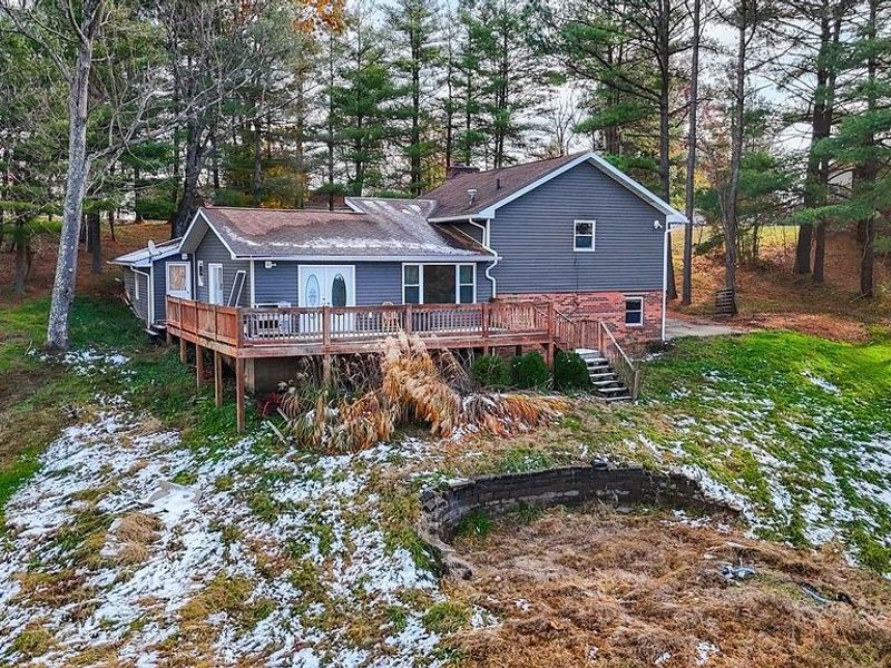 240 Woodland Acres Road, Marietta, OH 45750 Photo 36