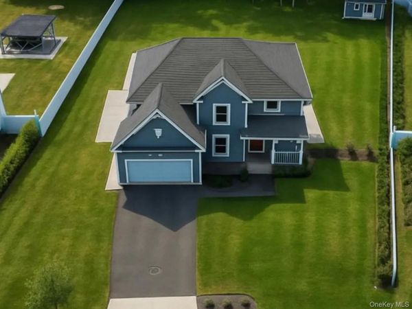 9 Shaw Lane, East Moriches, NY 11940