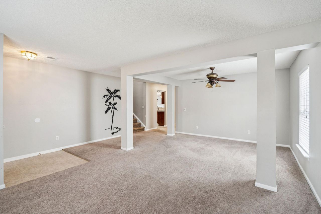 437 Dovetail Circle Photo 10