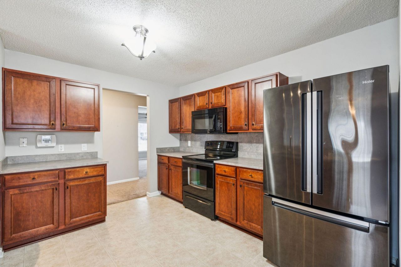 437 Dovetail Circle Photo 15