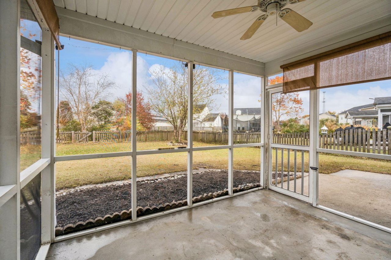 437 Dovetail Circle Photo 26