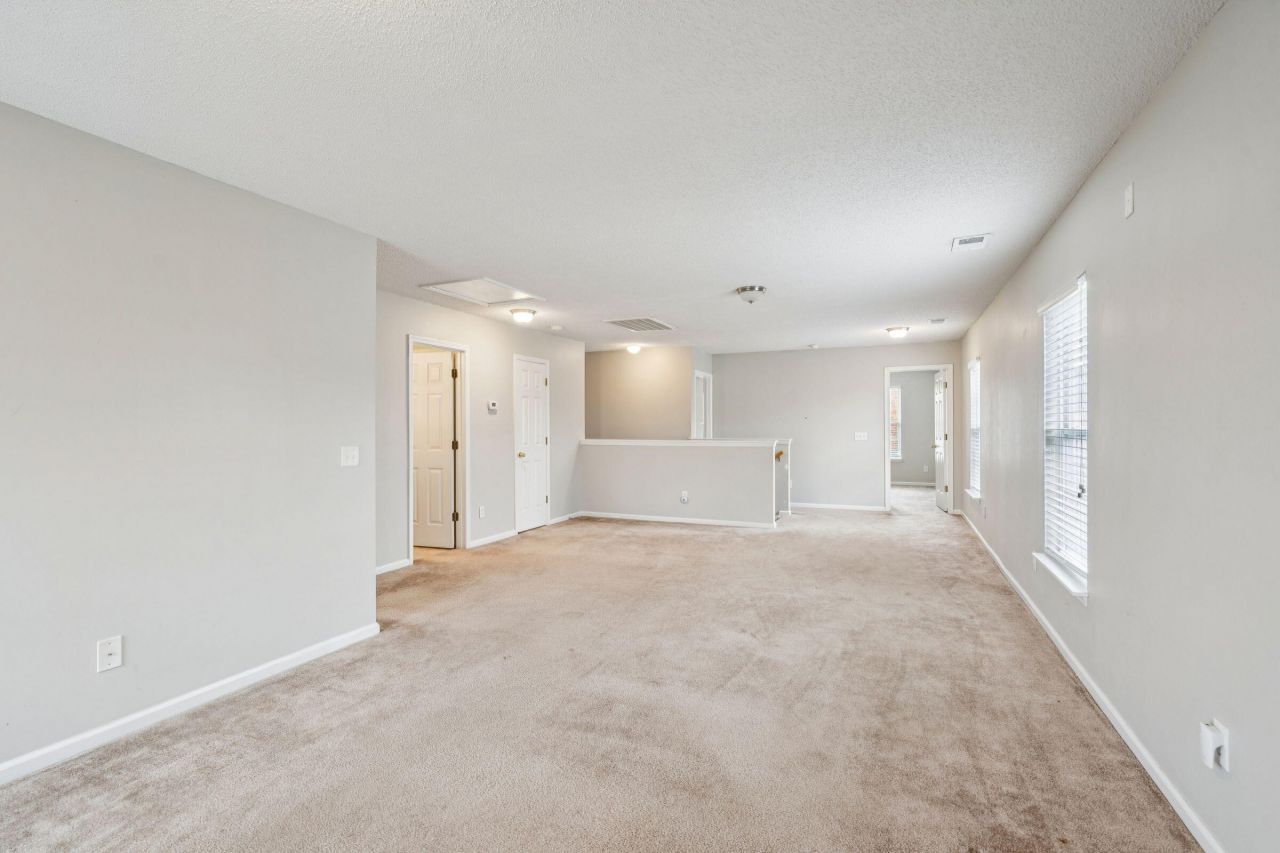 437 Dovetail Circle Photo 43