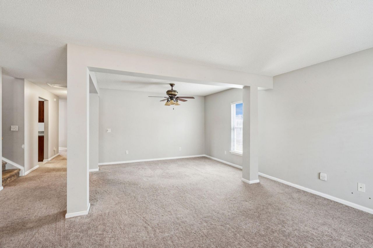 437 Dovetail Circle Photo 9