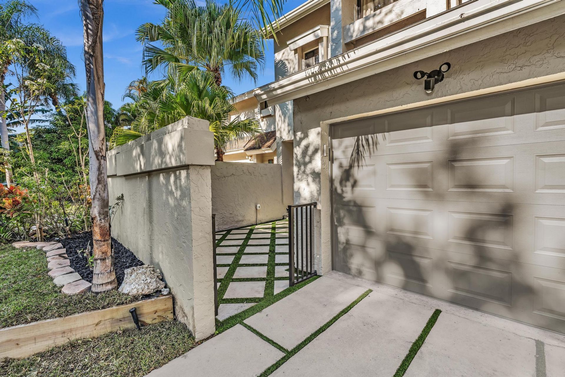 6565 Parkview Drive, Unit C, Boca Raton, FL 33433 Photo