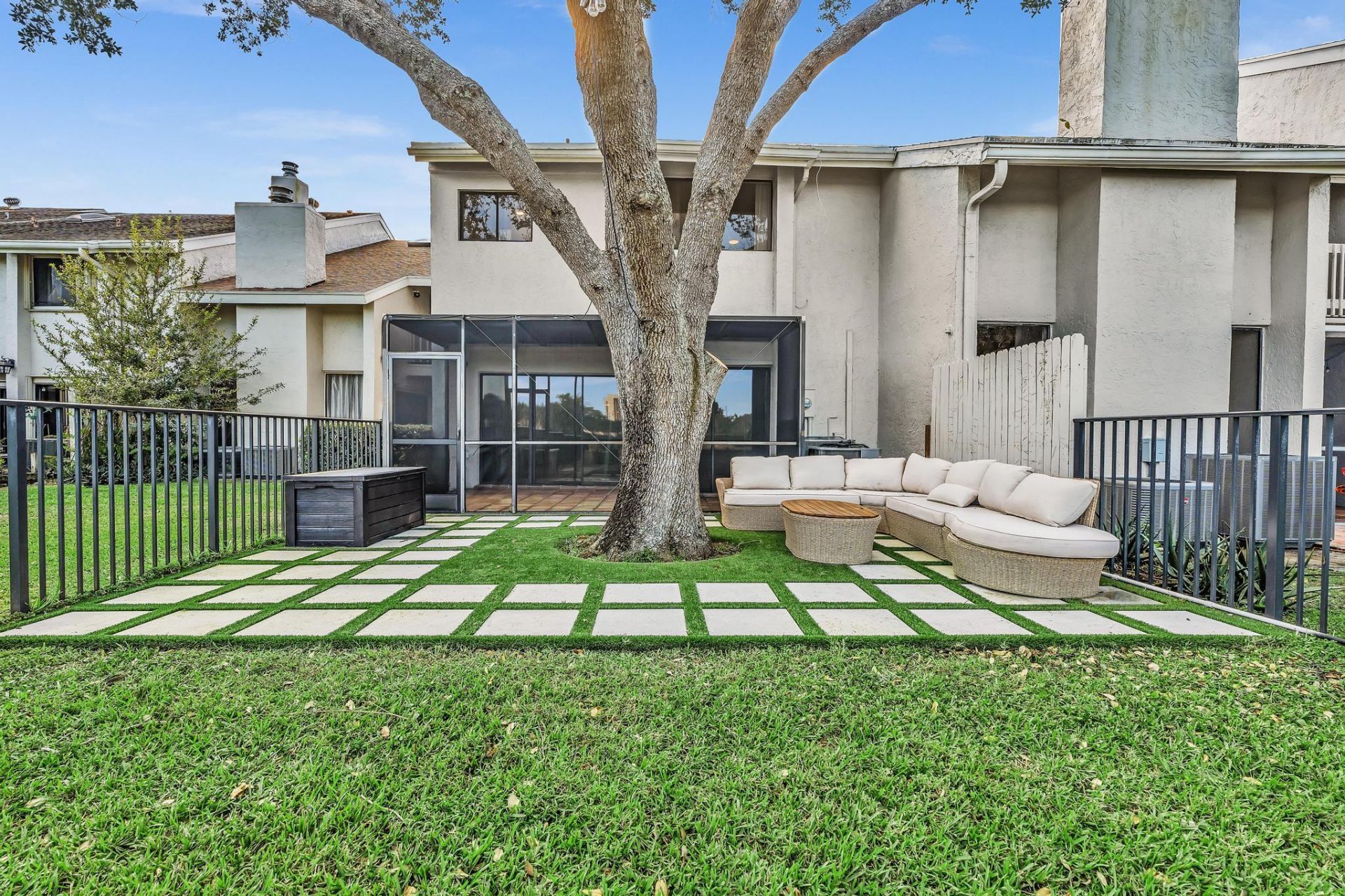 6565 Parkview Drive, Unit C, Boca Raton, FL 33433 Photo