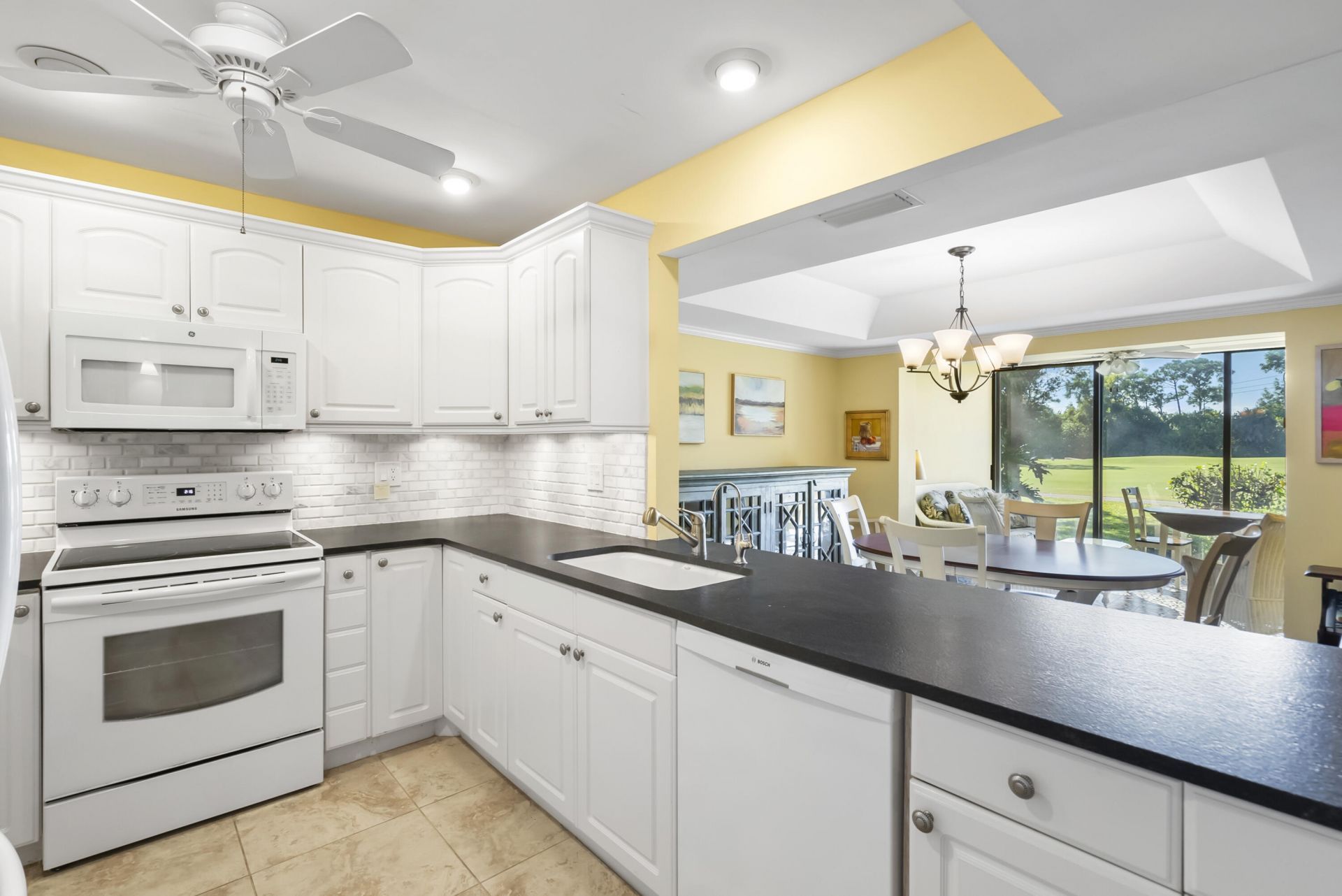 5662 SE Foxcross Place, Stuart, FL 34997 Photo