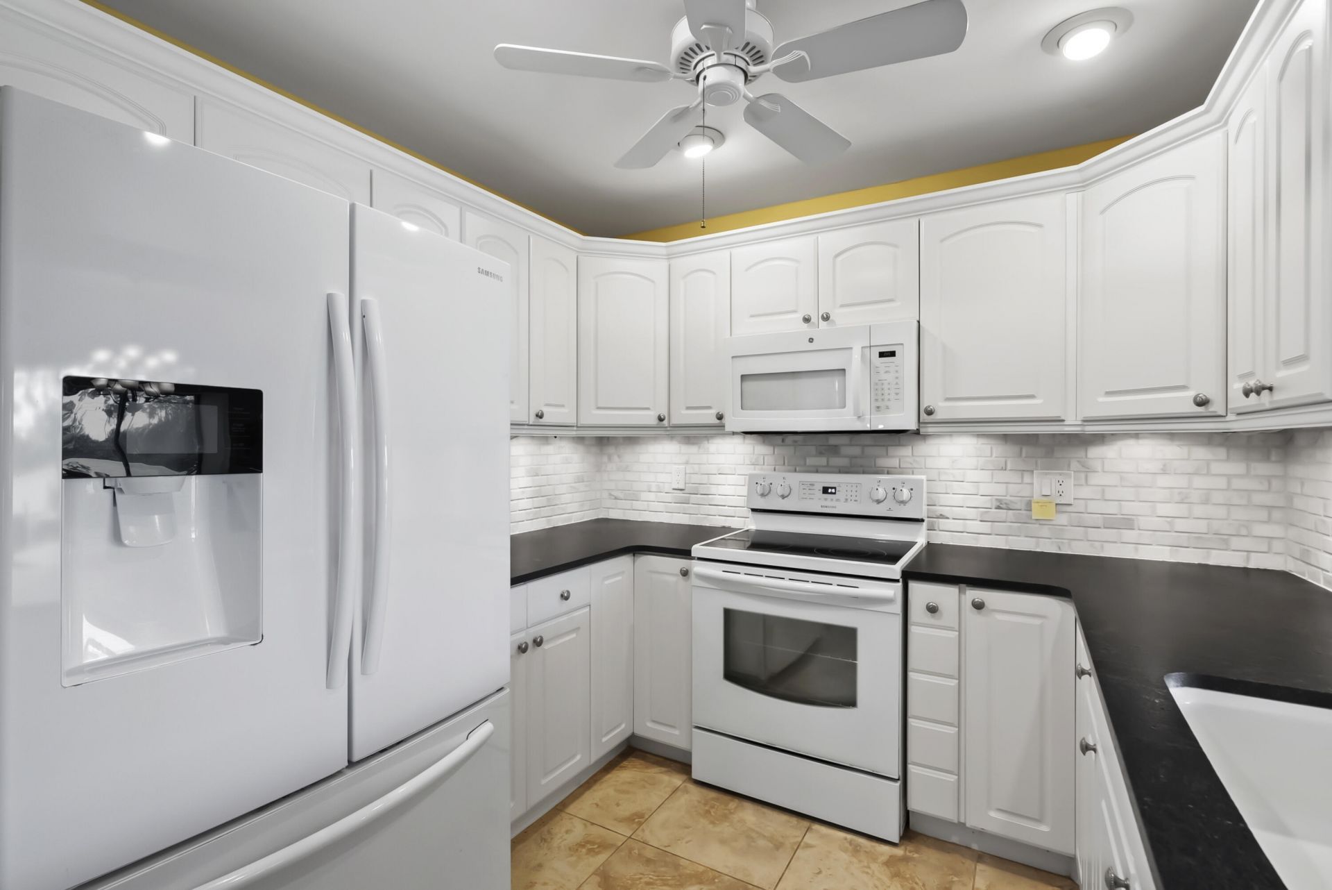 5662 SE Foxcross Place, Stuart, FL 34997 Photo