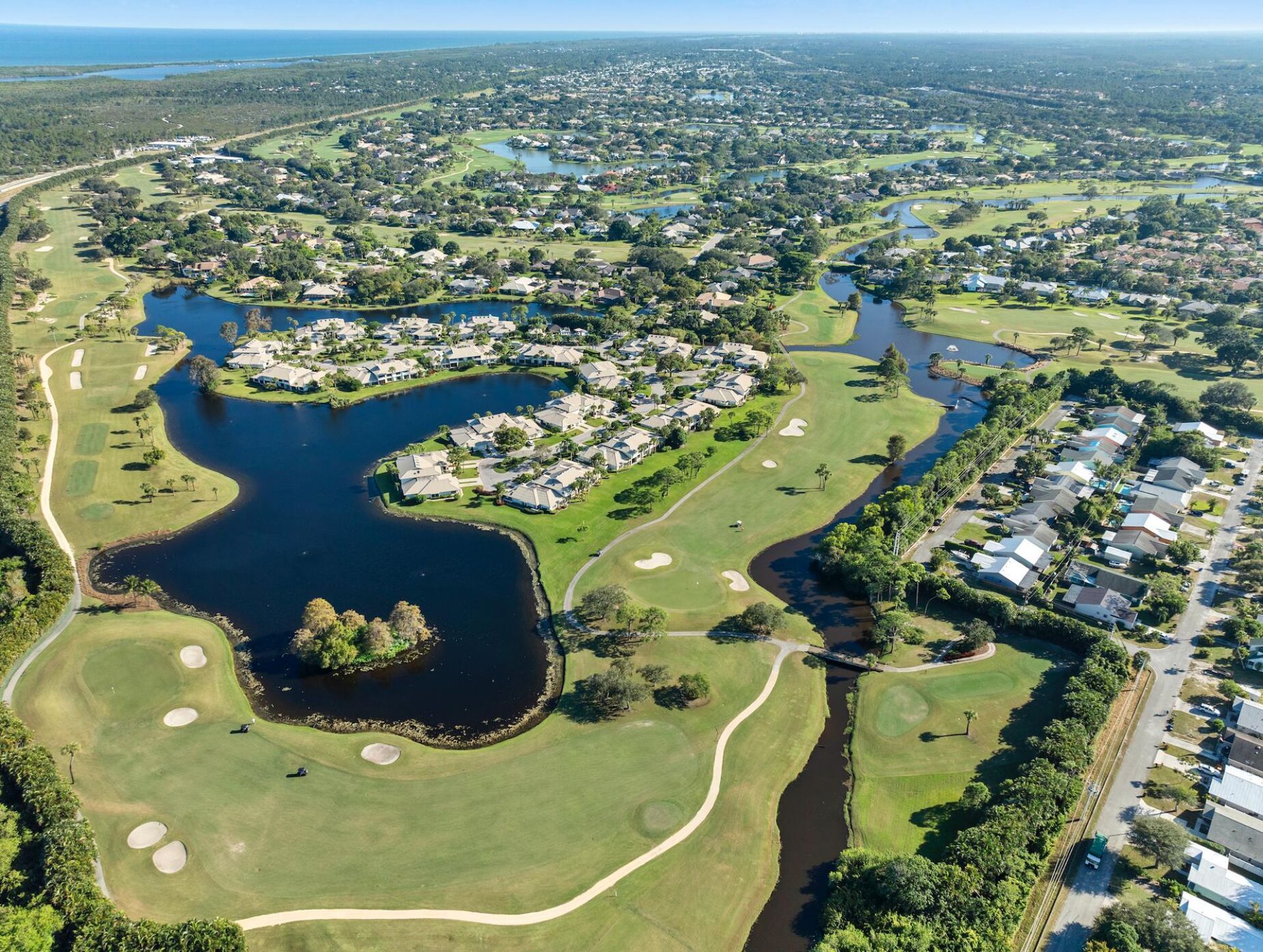 5662 SE Foxcross Place, Stuart, FL 34997 Photo