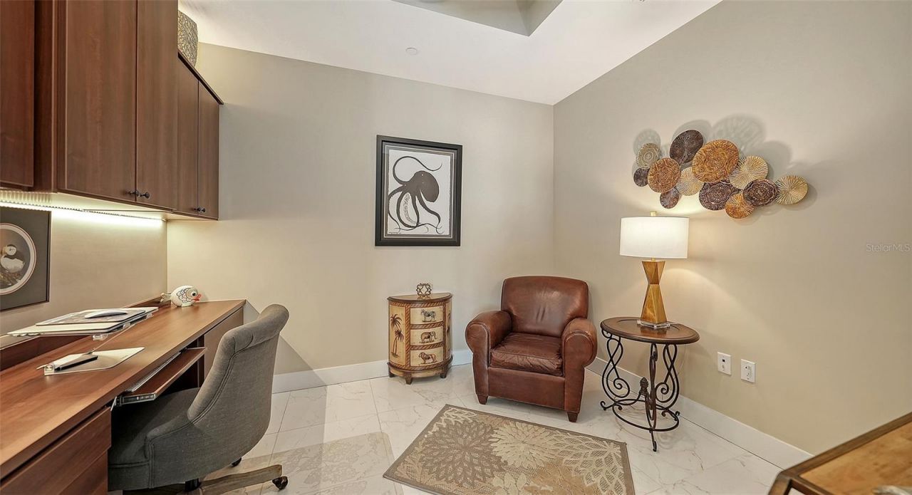 111 S Pineapple Avenue, Unit 604, Sarasota, FL 34236 Photo