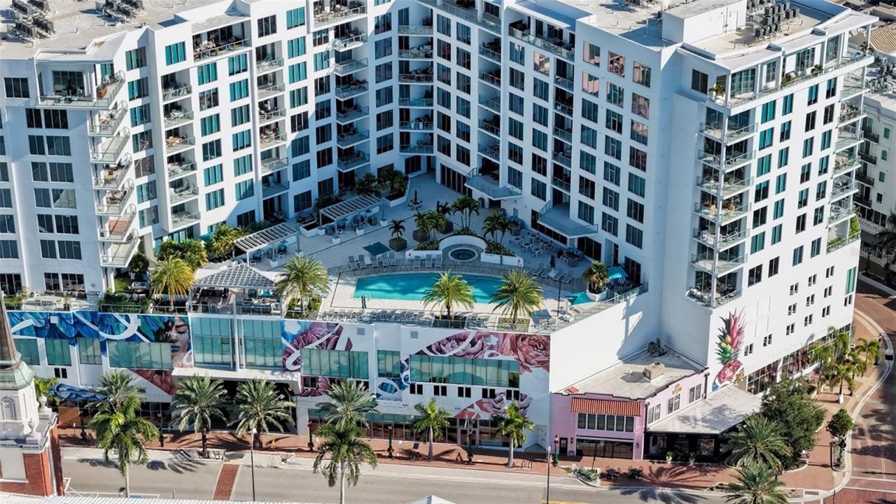 111 S Pineapple Avenue, Unit 604, Sarasota, FL 34236 Photo