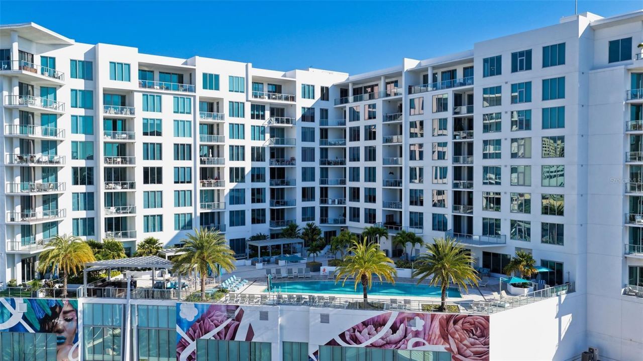 111 S Pineapple Avenue, Unit 604, Sarasota, FL 34236 Photo