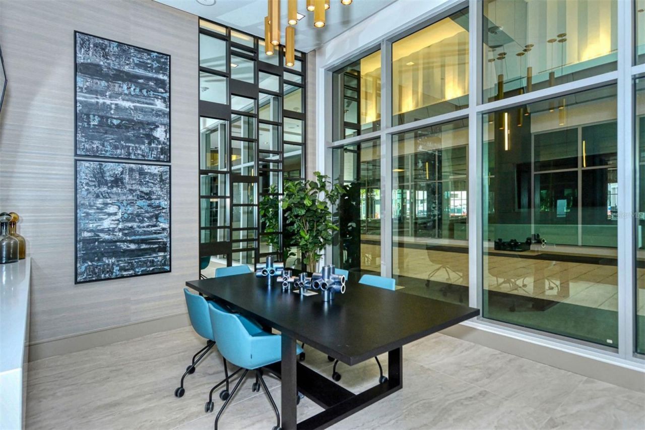 111 S Pineapple Avenue, Unit 604, Sarasota, FL 34236 Photo