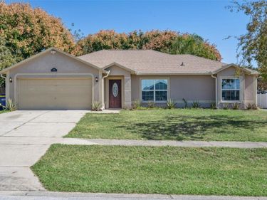 1122 CHELSEA PARC DR, MINNEOLA, FL 34715