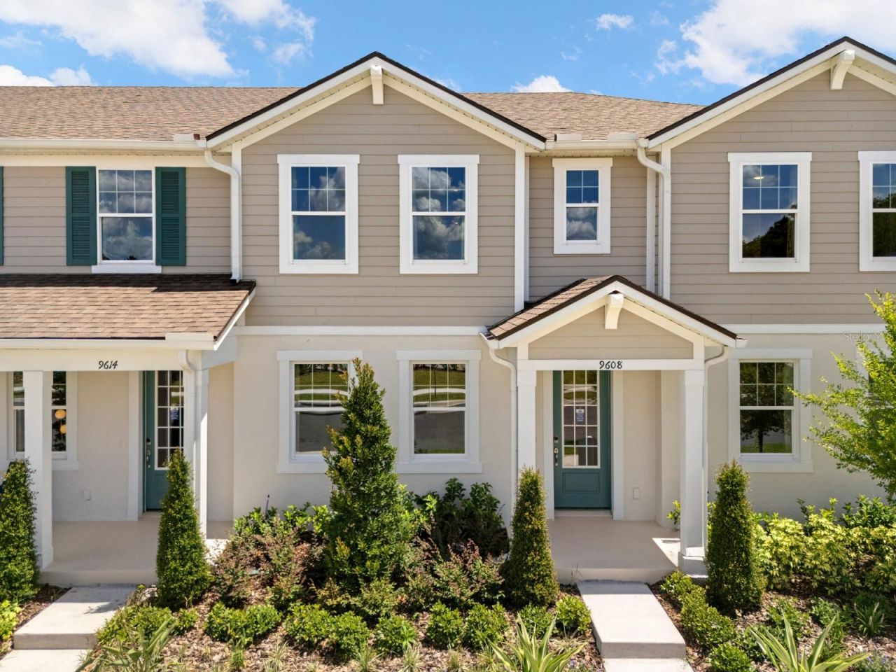 9872 Walkway Drive, Orlando, FL 32832 Main Photo