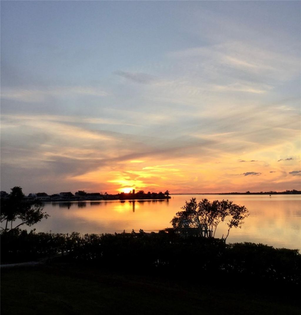 5523 2nd Avenue Circle W, Palmetto, FL 34221 Photo